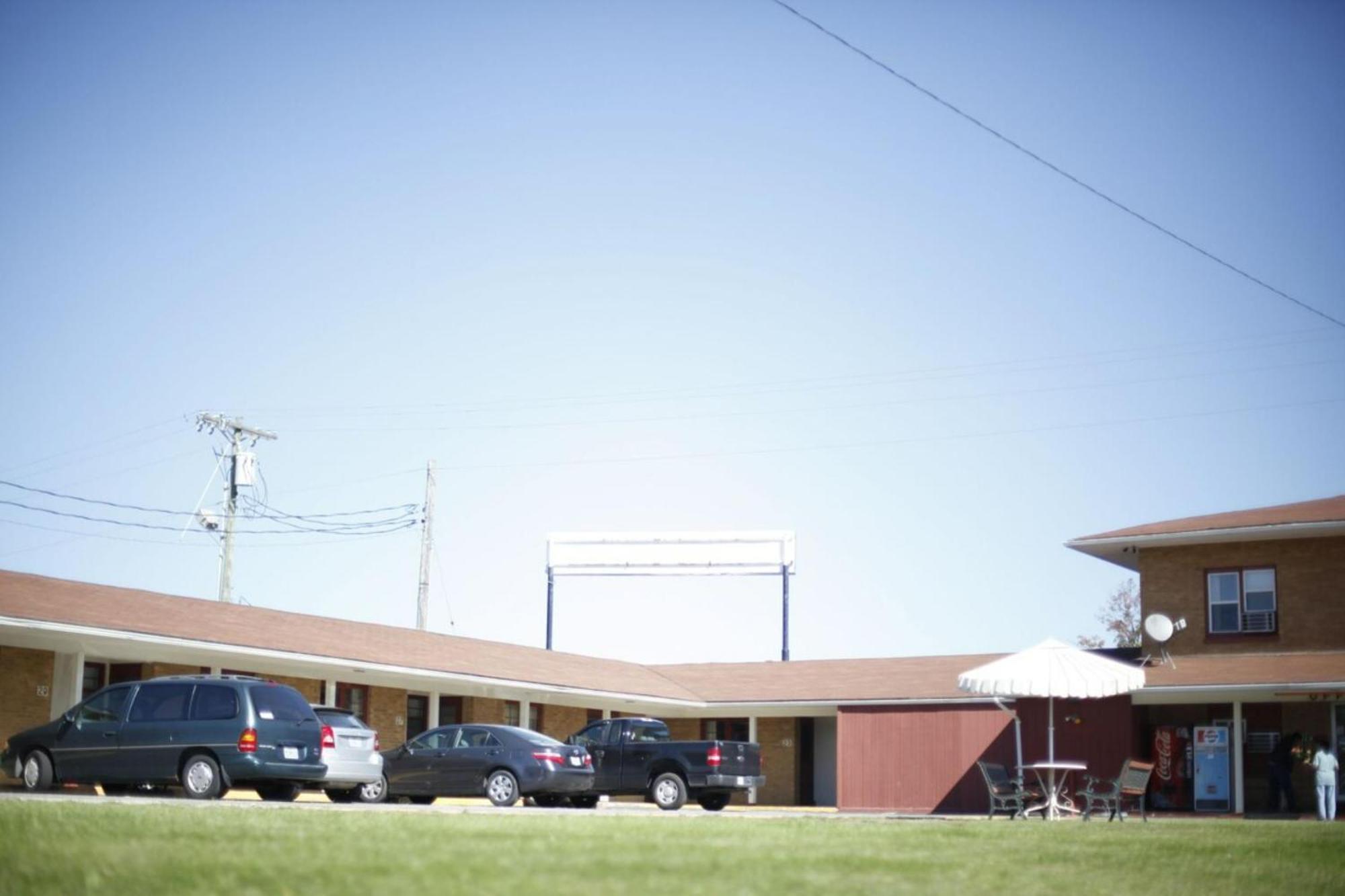 Oyo Travelier Motel Macon Exterior foto