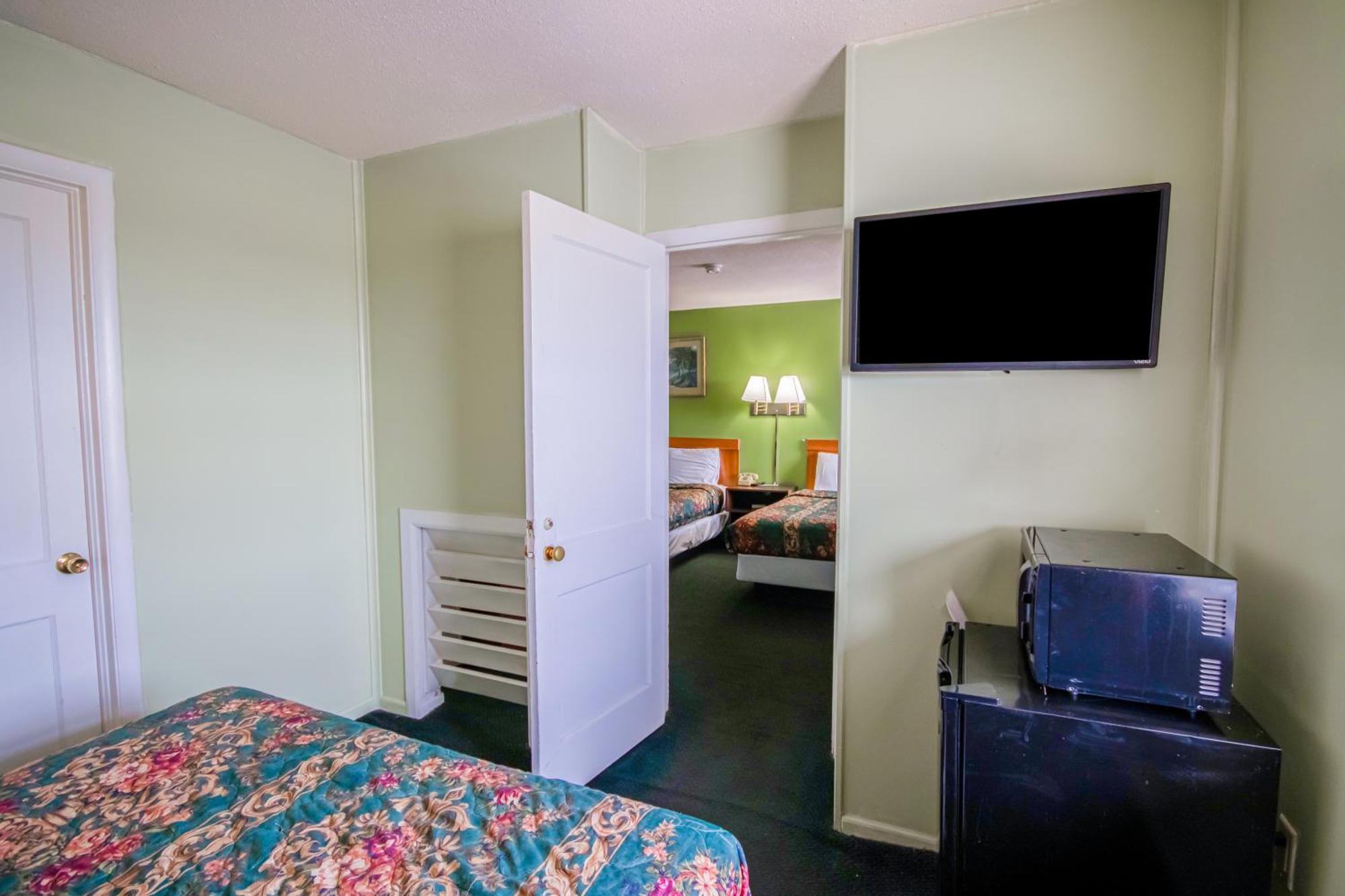 Oyo Travelier Motel Macon Exterior foto